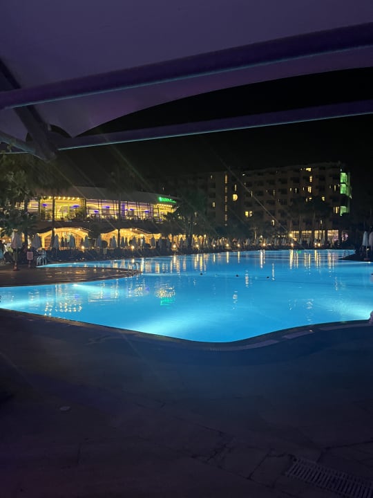 Pool VONRESORT Golden Coast