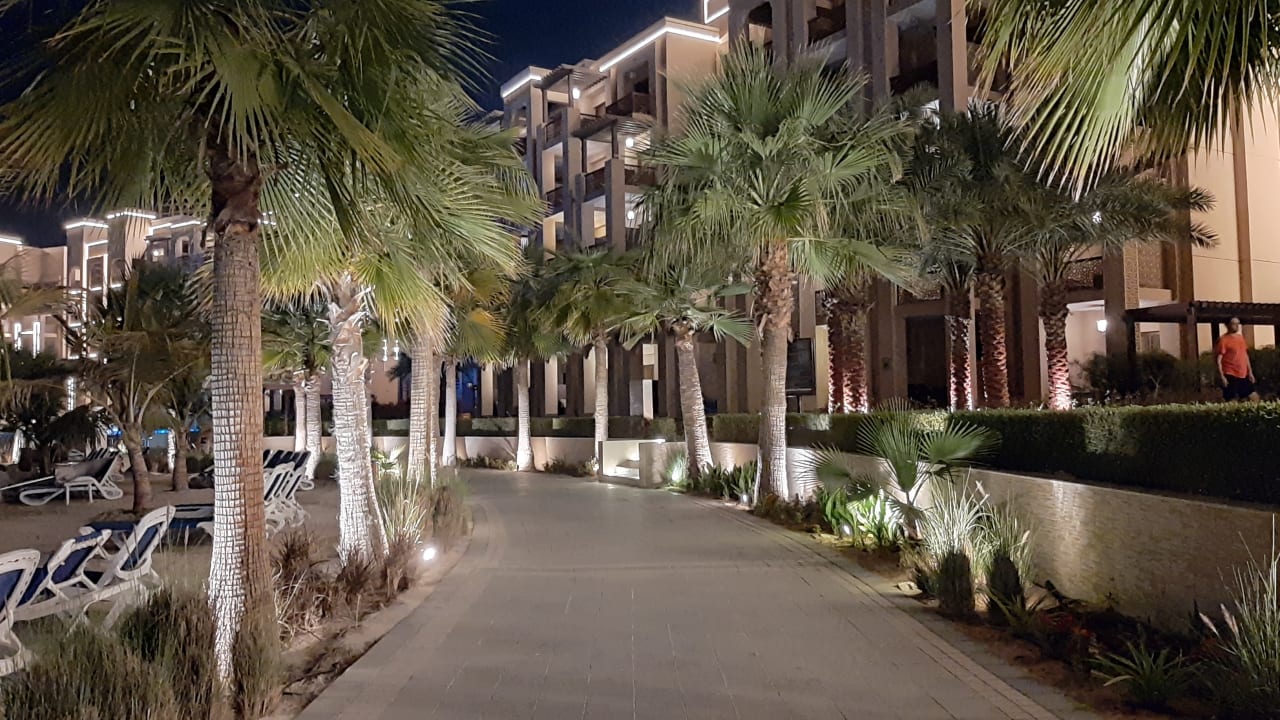 Außenansicht DoubleTree by Hilton Resort & Spa Marjan Island