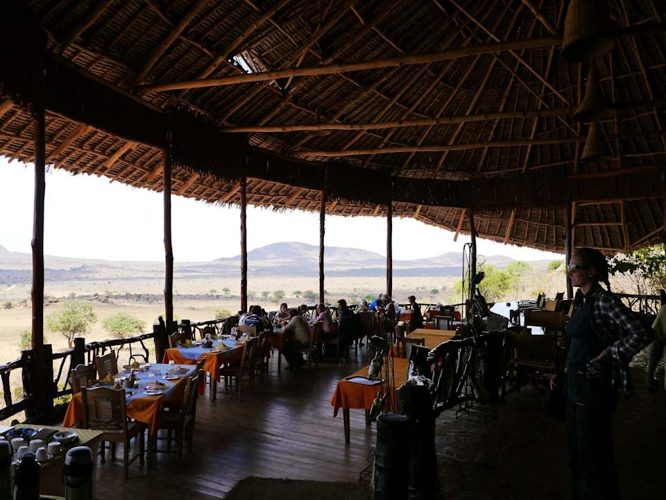 Rhino Valley Lodge Rhino Valley Lodge