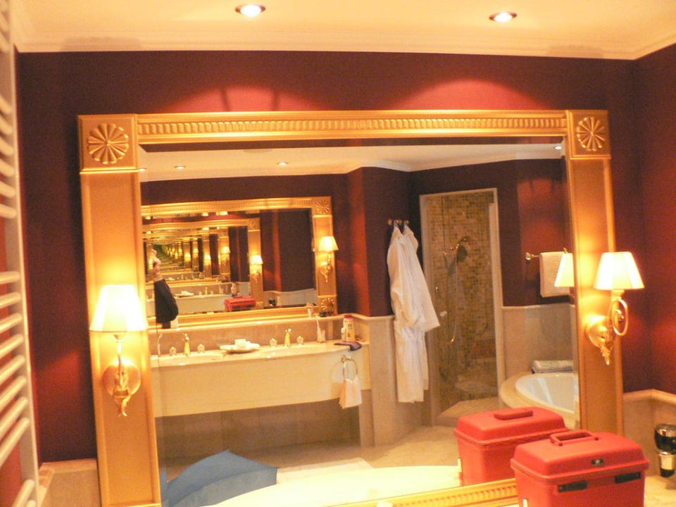 Badezimmer in der Suite Hotel Schwarzenstein