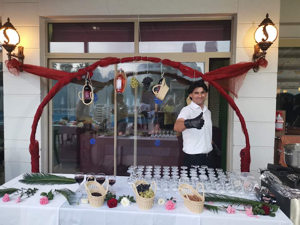 Gastro Side Aquamarin Resort & Spa