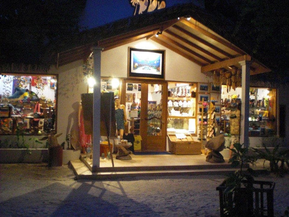 Souvenirshop NH Collection Maldives Reethi Resort