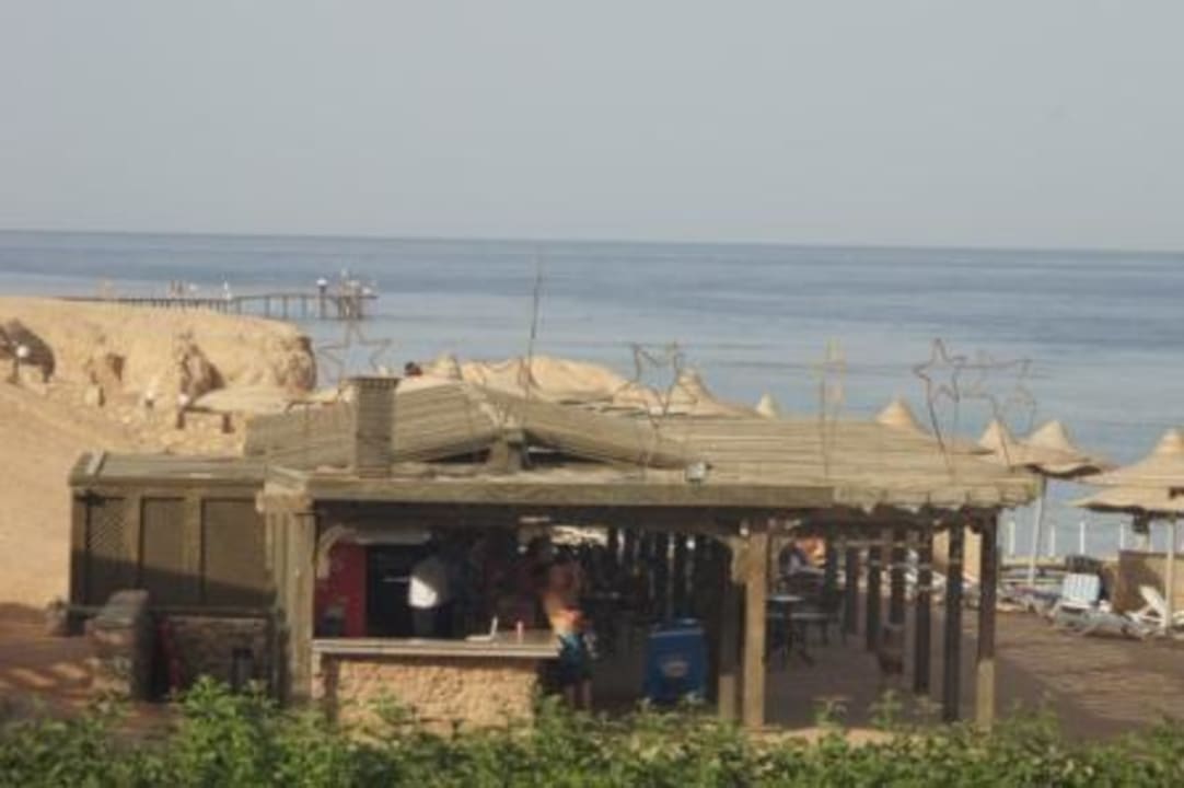 Strandbar Charmillion Club Resort