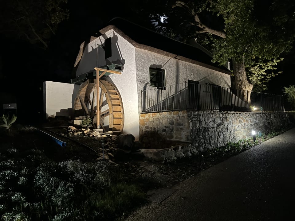Außenansicht La Cotte The Manor House
