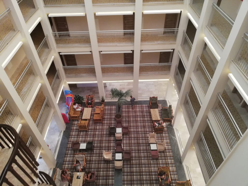 Lobby Nerton Hotel - Erwachsenenhotel ab 16 Jahren