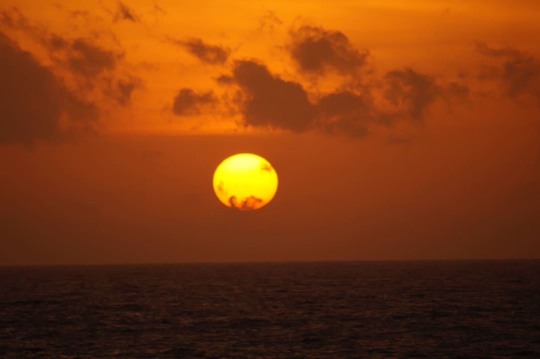 Sonnenuntergang  Pandanus Beach Resort & Spa