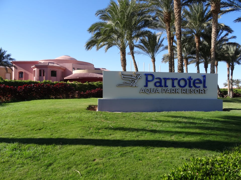 Gartenanlage Parrotel Beach Resort