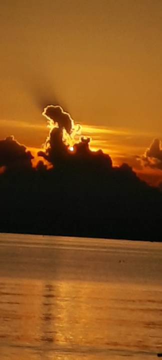 Strand Side Star Beach