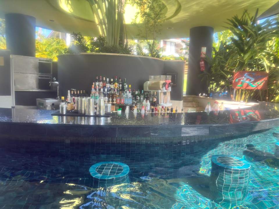 Pool Dreams Flora Resort & Spa - All Inclusive