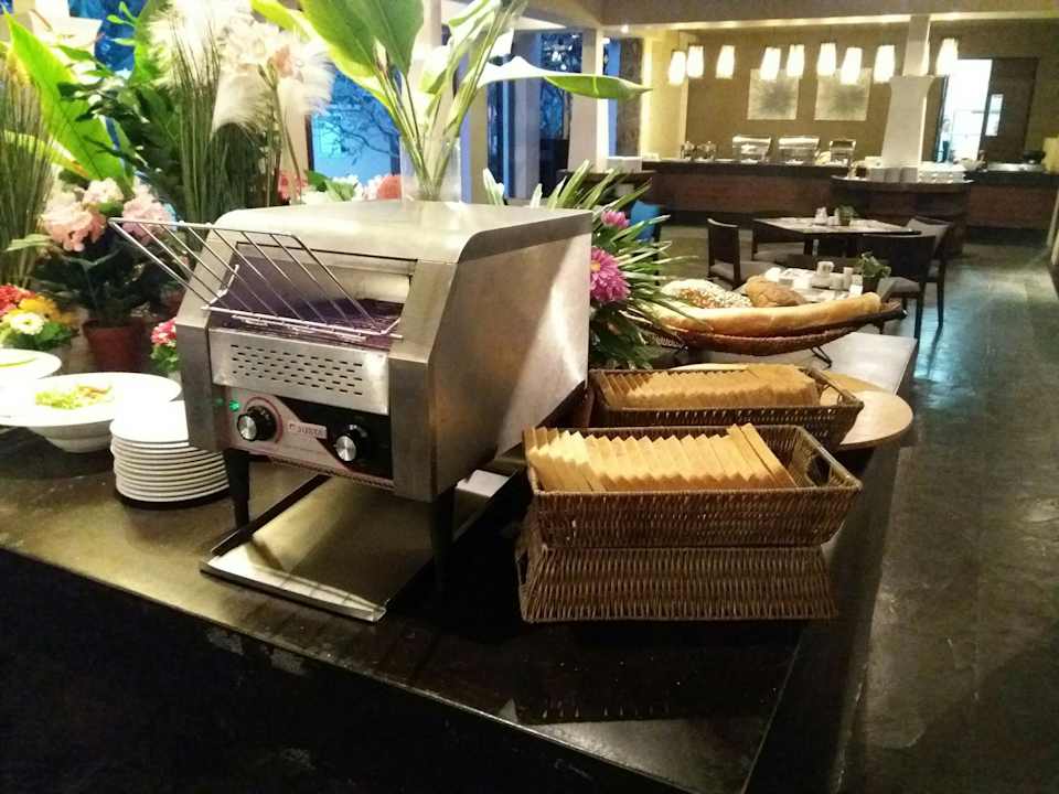 Gastro The Grand Southsea Khaolak Beach Resort