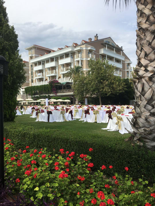 Gala-Abend, sehr liebevoll und schick angerichtet Trendy Aspendos Beach Hotel