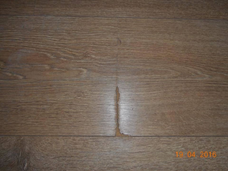 Kaputt 2 Hotel Delphin Imperial