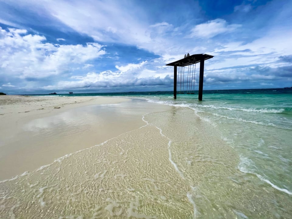 Strand Adaaran Select Meedhupparu Island Resort - Premium All Inclusive