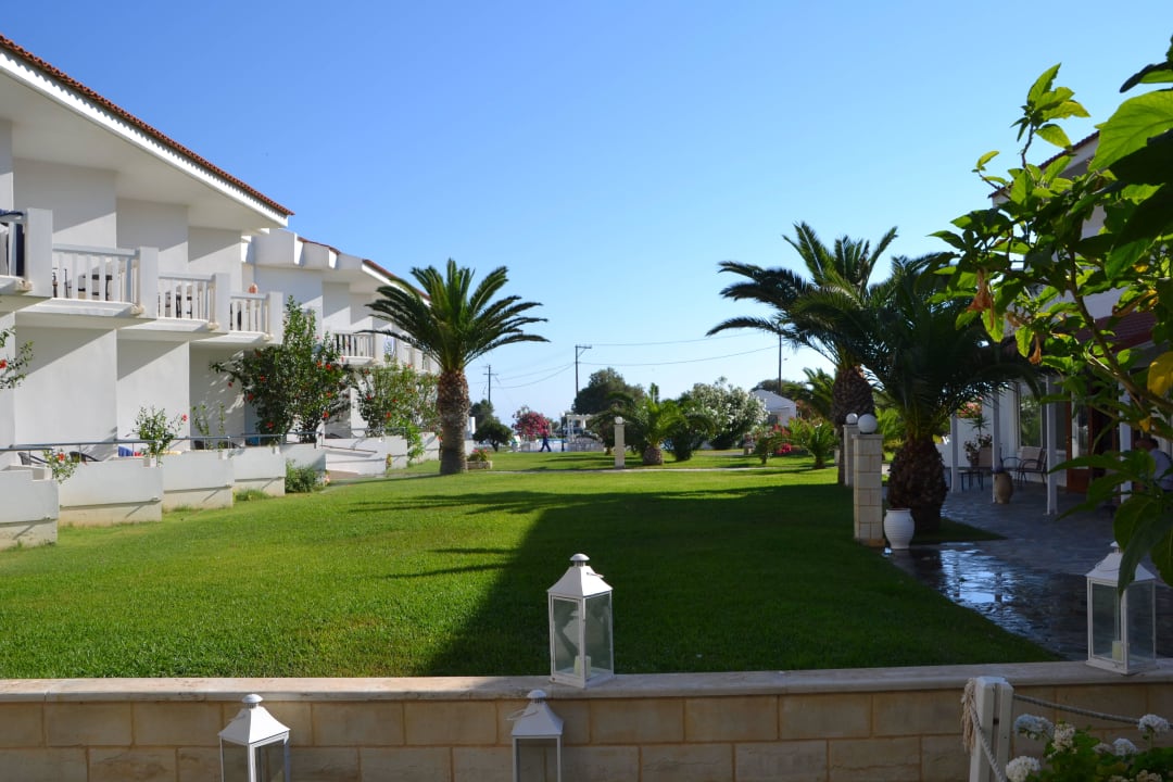 Hotel Mrs Chryssana Beach Hotel