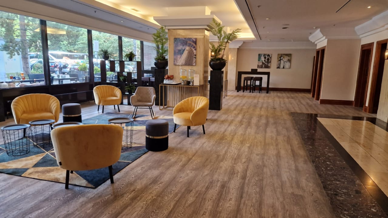 Lobby Leonardo Hotel Frankfurt City South