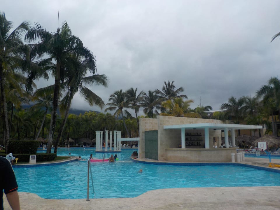 Sehr bedeckt viel Regen Iberostar Waves Costa Dorada