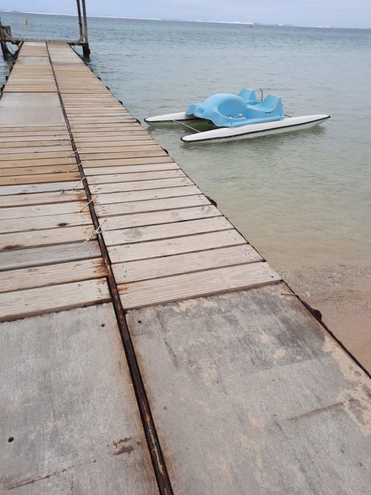 Strand Outrigger Mauritius Beach Resort