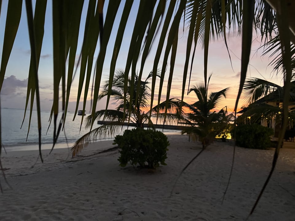 Strand Adaaran Select Meedhupparu Island Resort - Premium All Inclusive