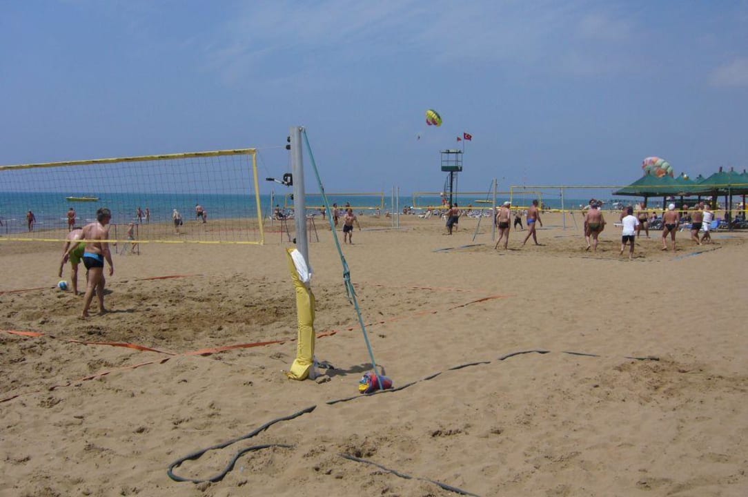 Beachvolleyball - super Felder VONRESORT Golden Coast