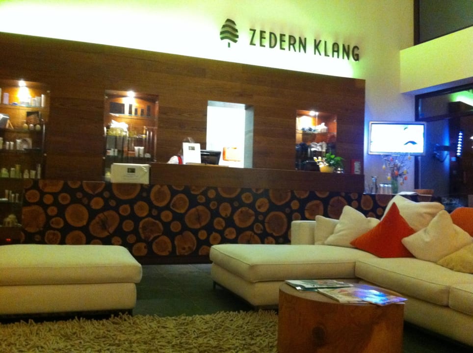 Rezeption Spa Hotel Zedern Klang