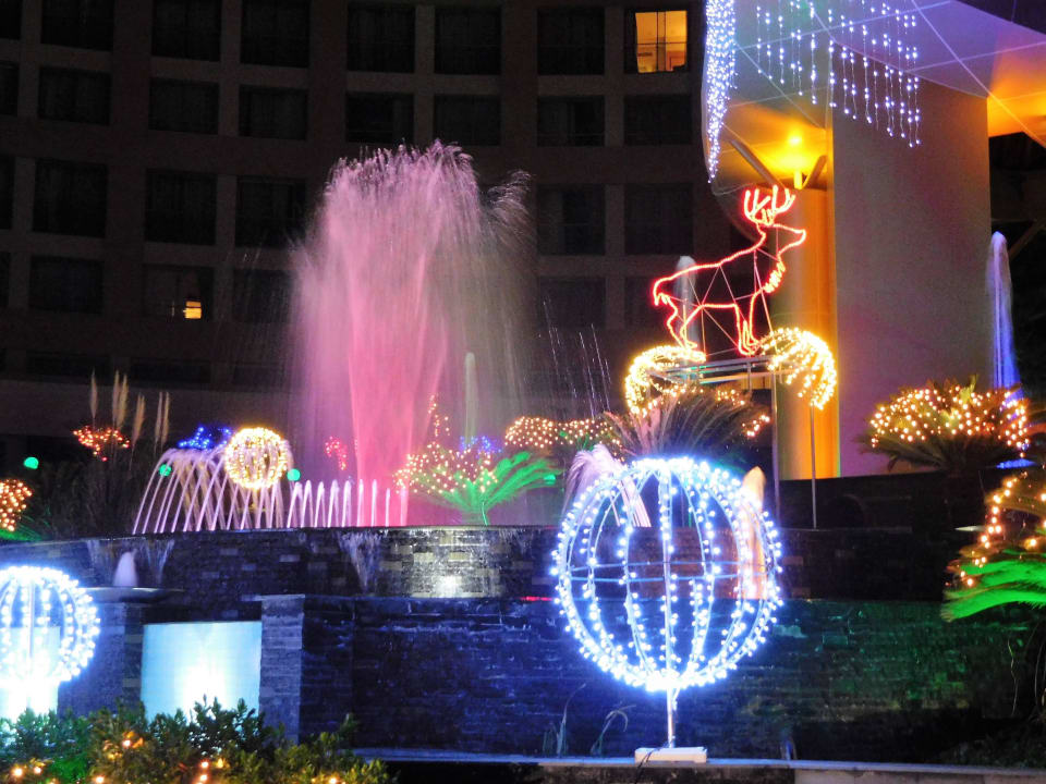 Licht u. Wasserspiele Fame Residence Lara & Spa