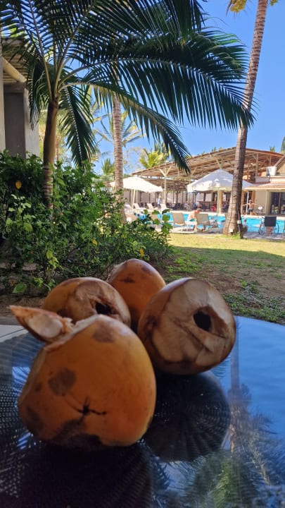 Gartenanlage Crystals Beach Resort Belle Mare, a member of Radisson Individuals