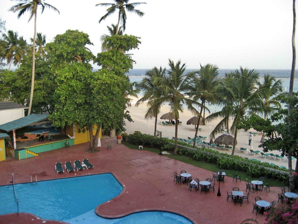 Pool whala!boca chica