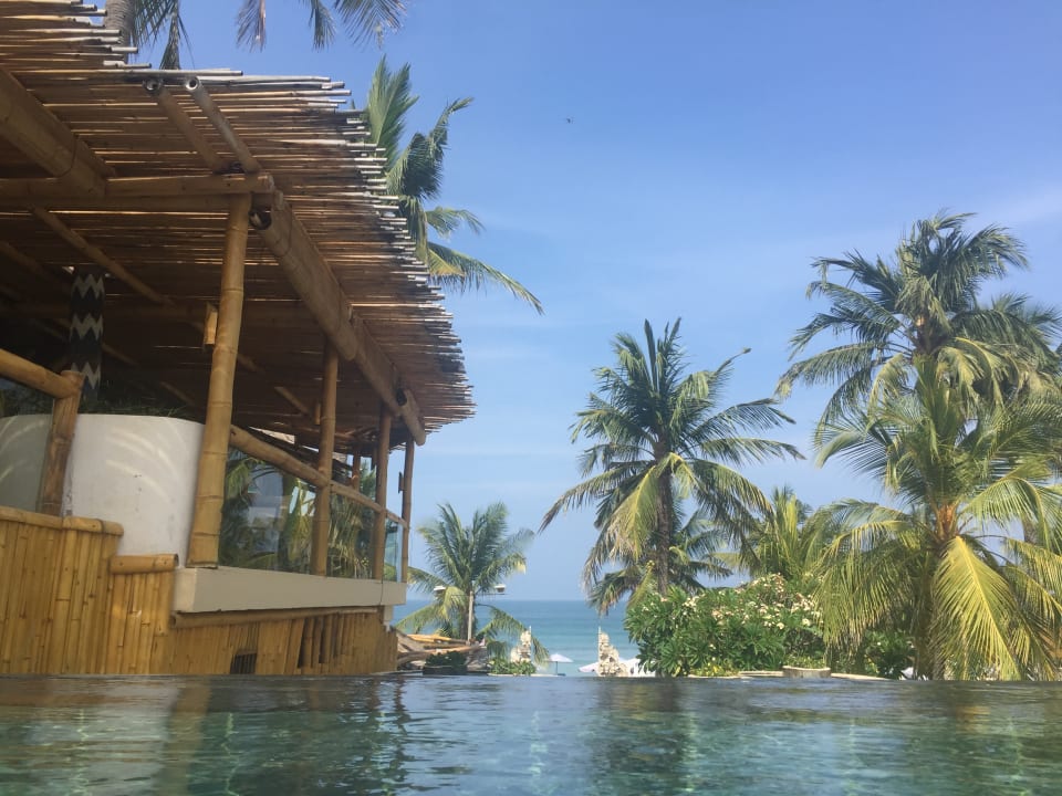 Pool Bali Mandira Beach Resort & Spa
