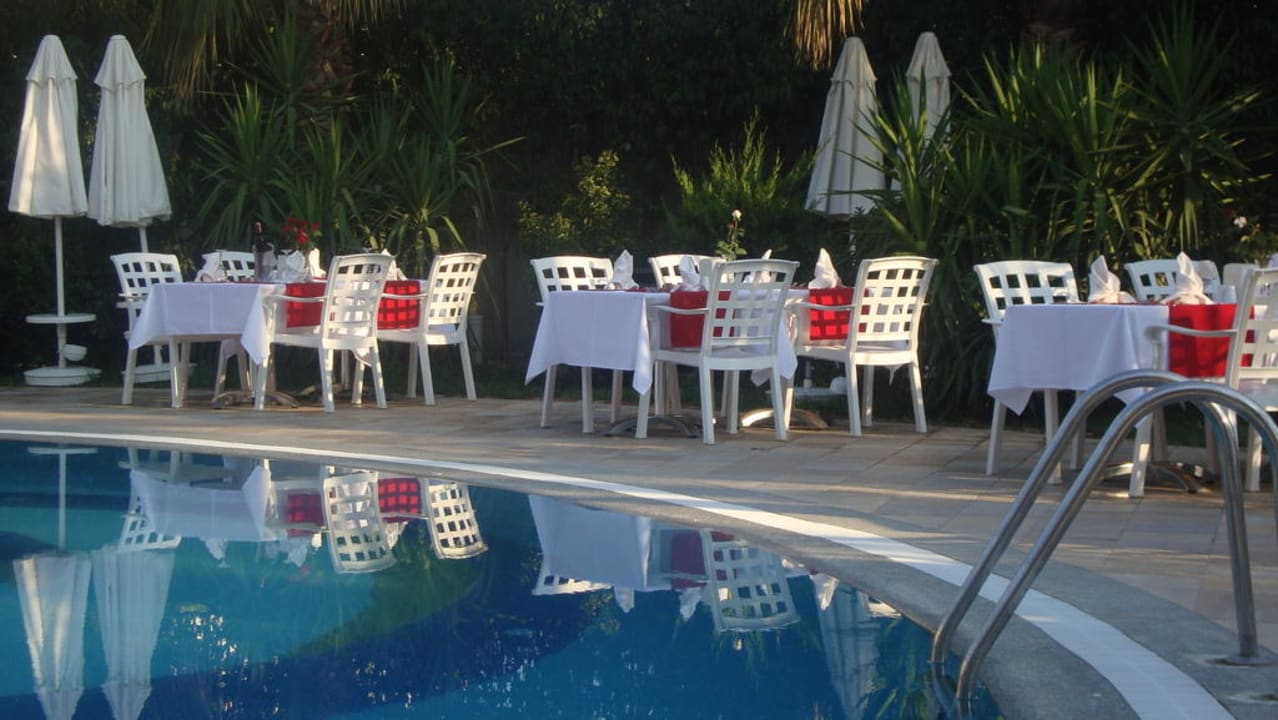 Türkischer Abend am Pool Calimera Hane Garden