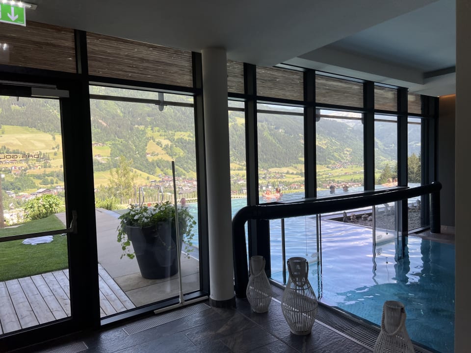 Pool Das.Goldberg