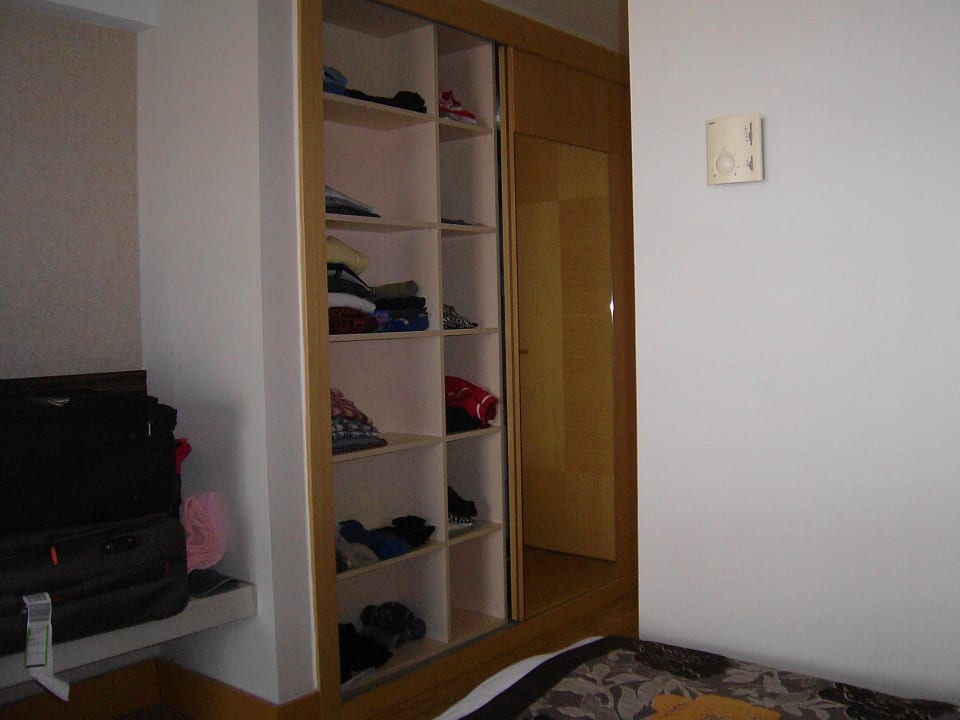 Kleiderschrank Sherwood Exclusive Lara