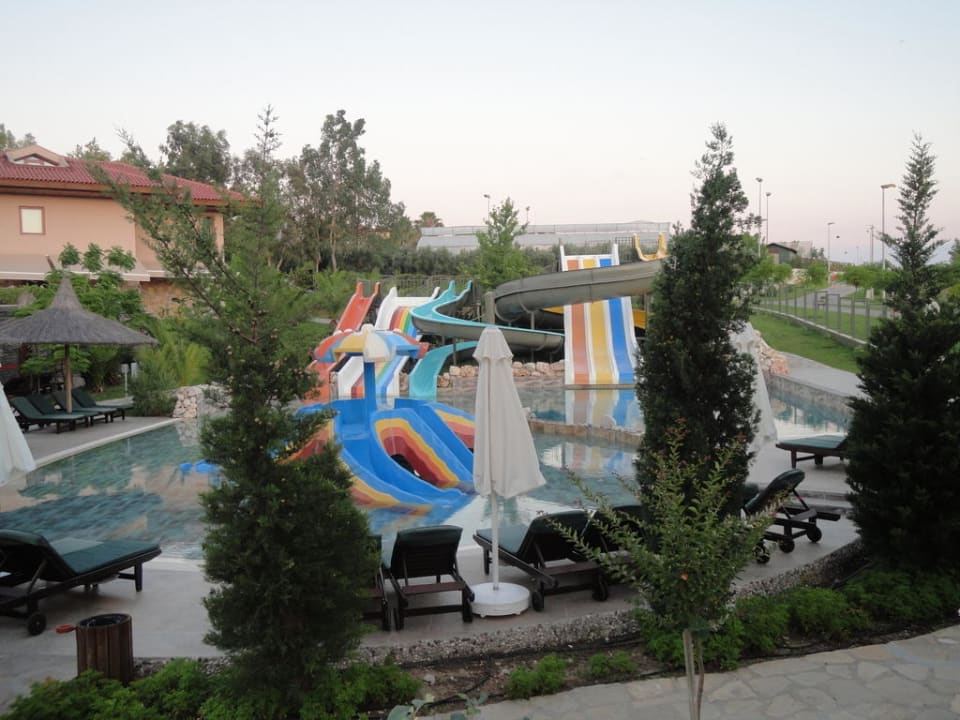 Poolanlage Club Grand Side