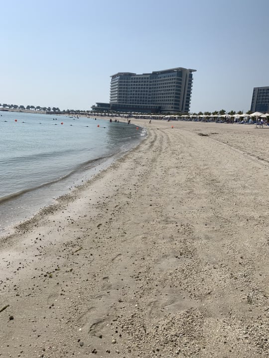Strand Hampton by Hilton Marjan Island