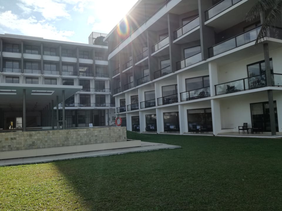 Außenansicht Goldi Sands Hotel