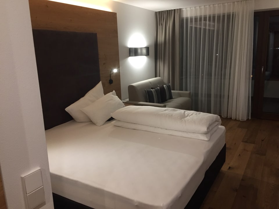 "Zimmer" Eden Boutique Hotel, Reschen am See (Resia / Reschen am See