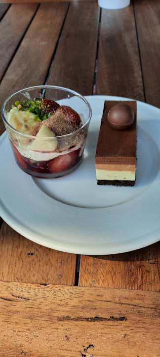 Gastro Hotel Miramare Beach