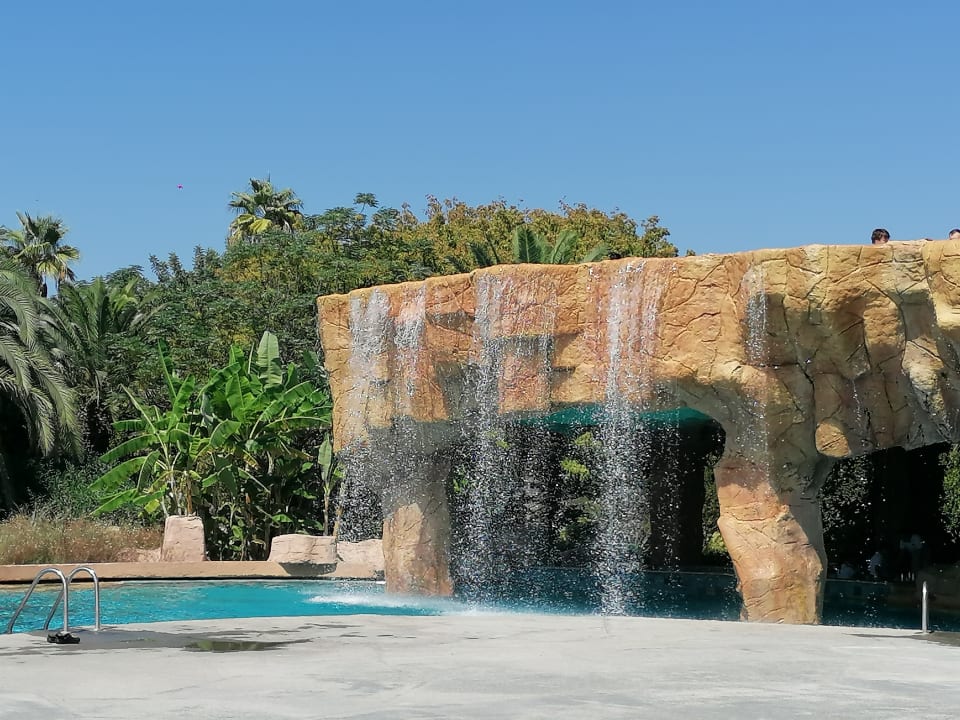 Pool Starlight Resort Hotel