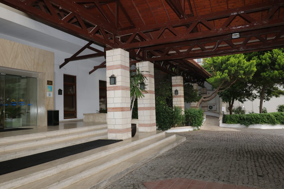 Lobby Salamis Bay Conti Resort Hotel & Casino