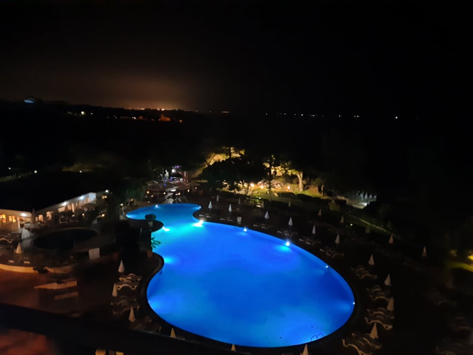 Pool PortoBay Falésia