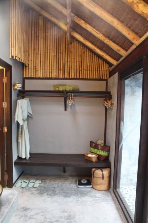 Ablage im Bad Koh Yao Yai Village