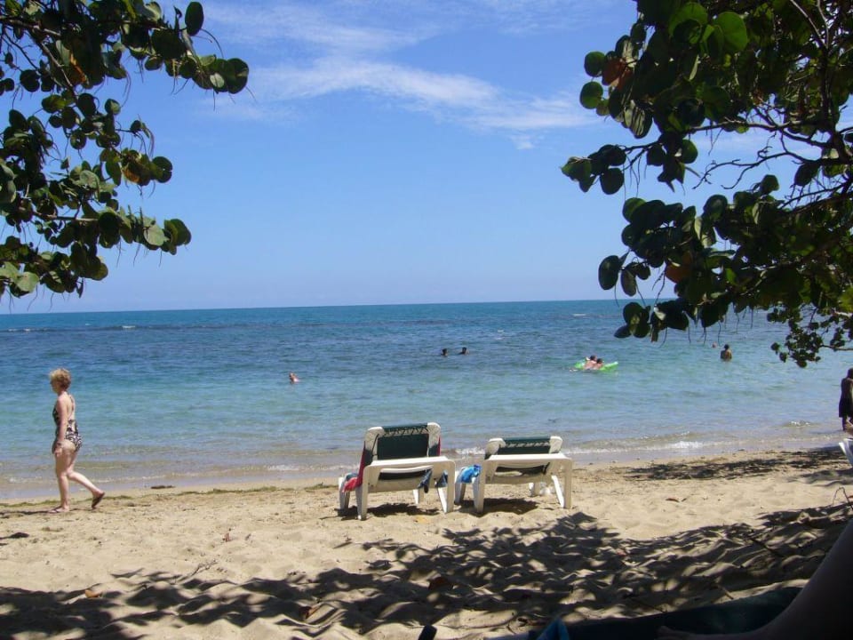 Strand Playabachata Hotel