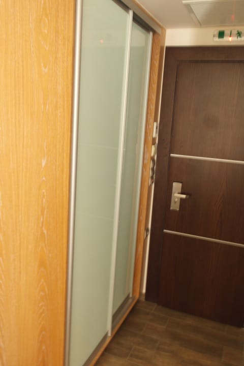 Przedpokój Gardelli Resort Art Hotel