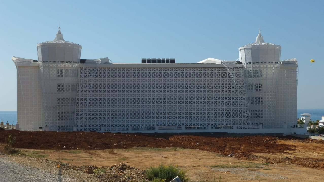 Gebouw bij het strand Sultan of Dreams Hotel & Spa