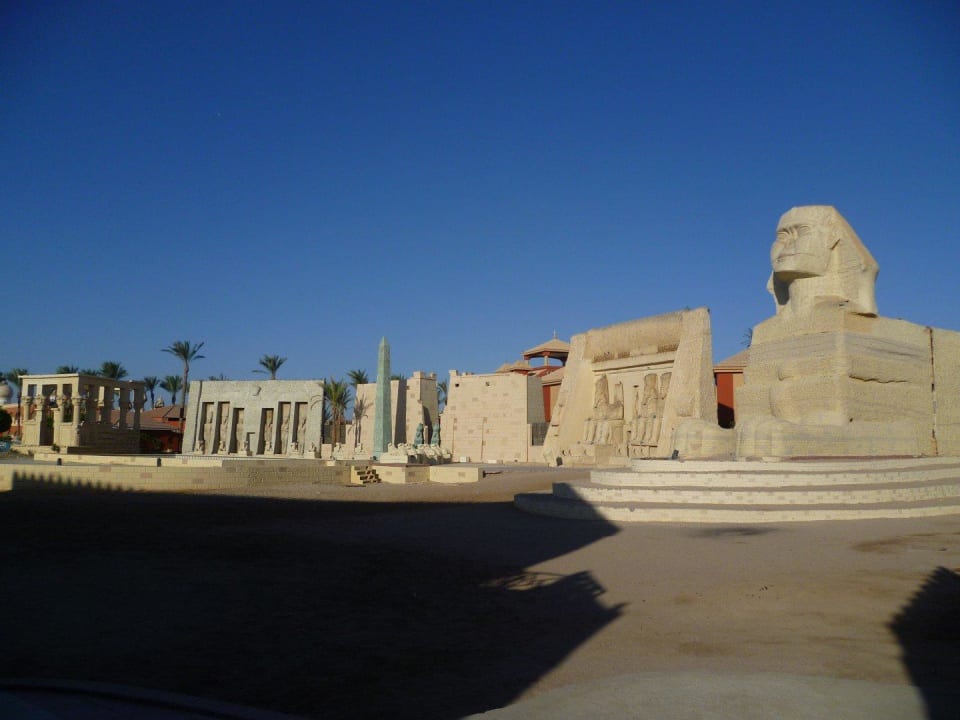 Geschichte auf einen Blick Pickalbatros Alf Leila Wa Leila Resort - Neverland Hurghada