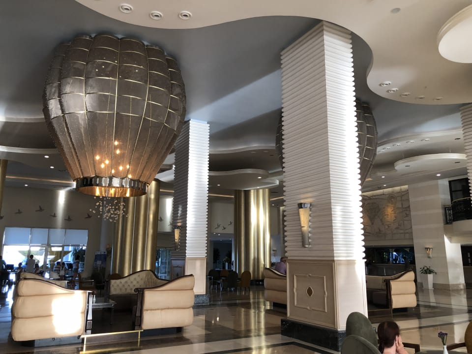 Lobby Starlight Resort Hotel