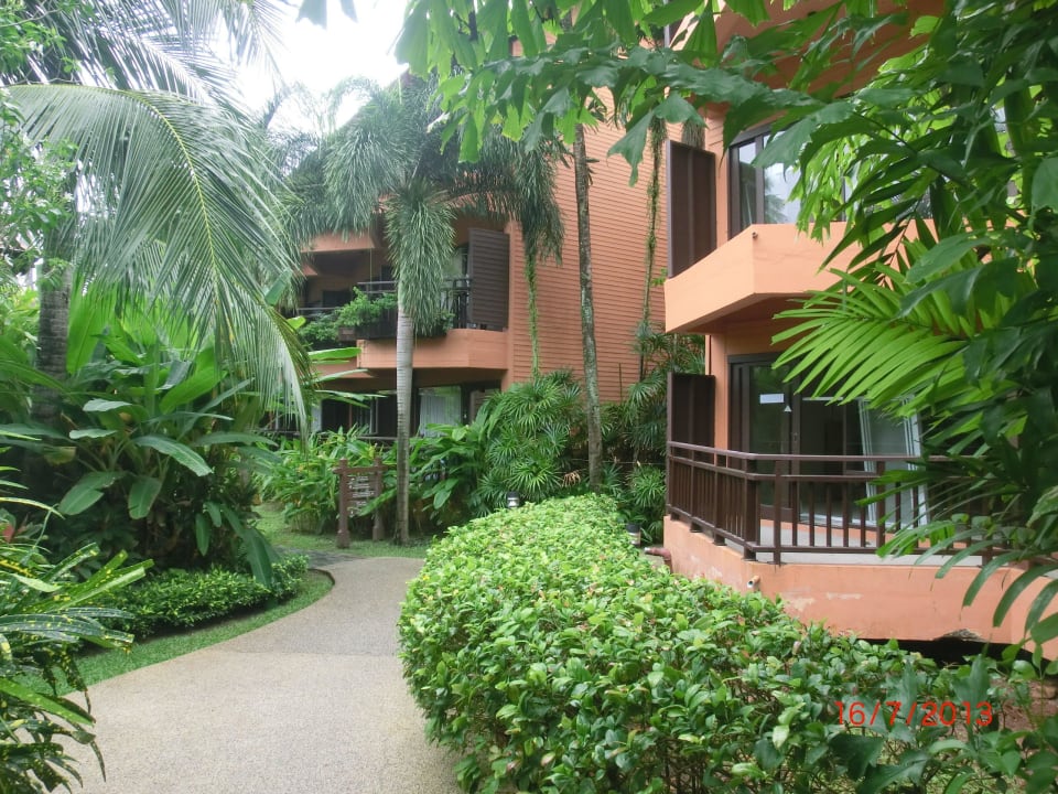 Weg zu unseren Zimmer Courtyard by Marriott Phuket, Patong Beach Resort