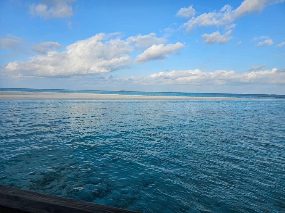 Zimmer Meeru Maldives Resort Island