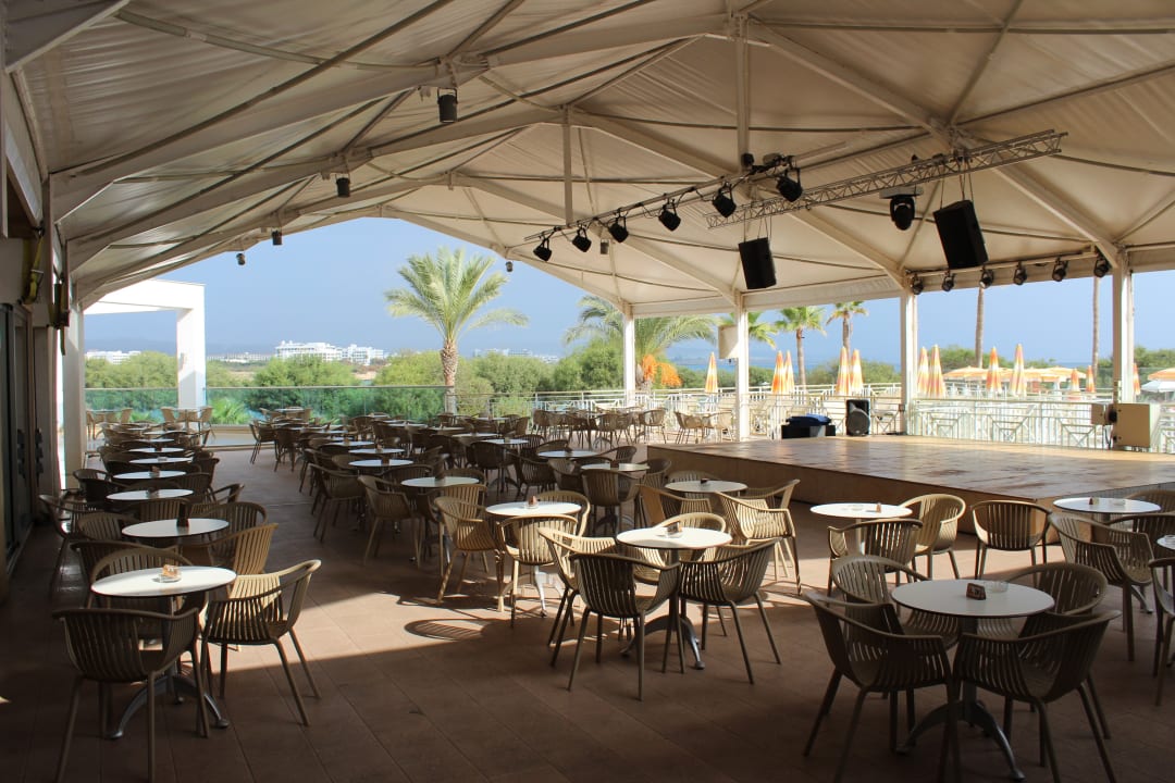 Gastro Asterias Beach