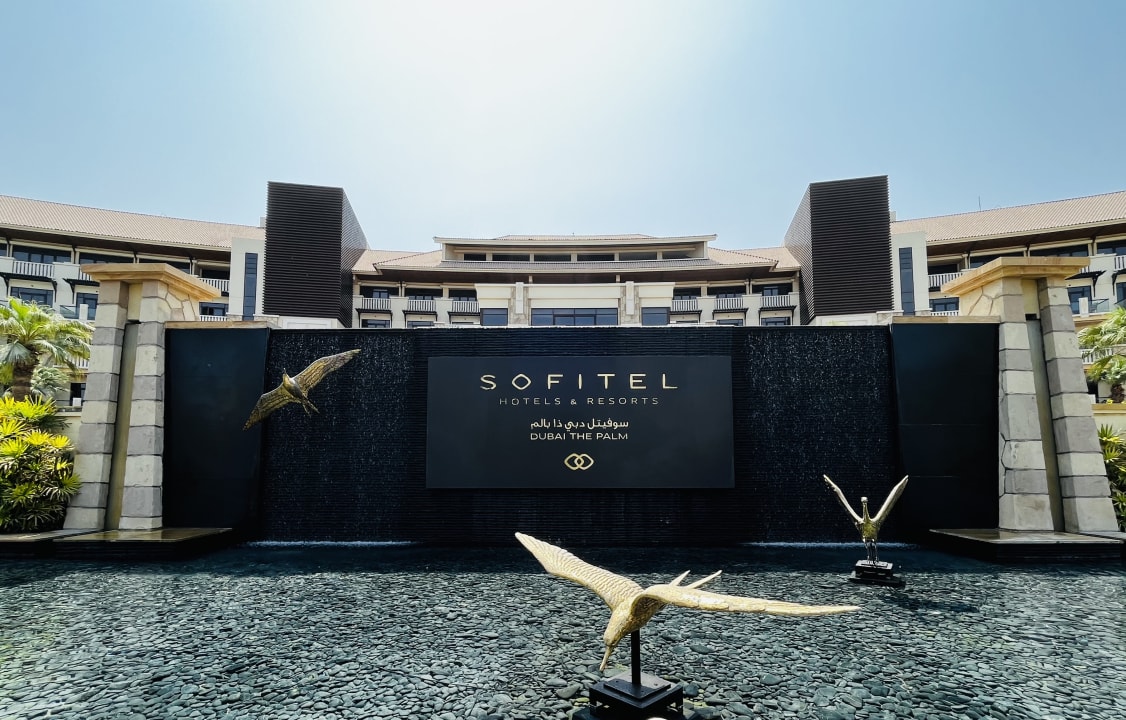Außenansicht Sofitel Dubai The Palm Resort & Spa