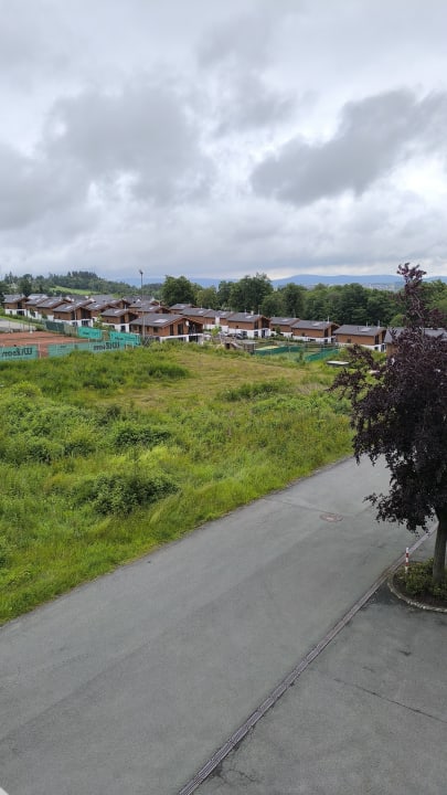 Ausblick Knappschaft-Bahn-See Bildungsstätte Winterberg